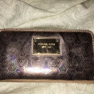 Michael Kors wallet